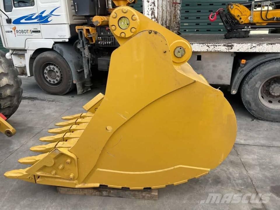 CAT 352-349E Kolesni nakladalci