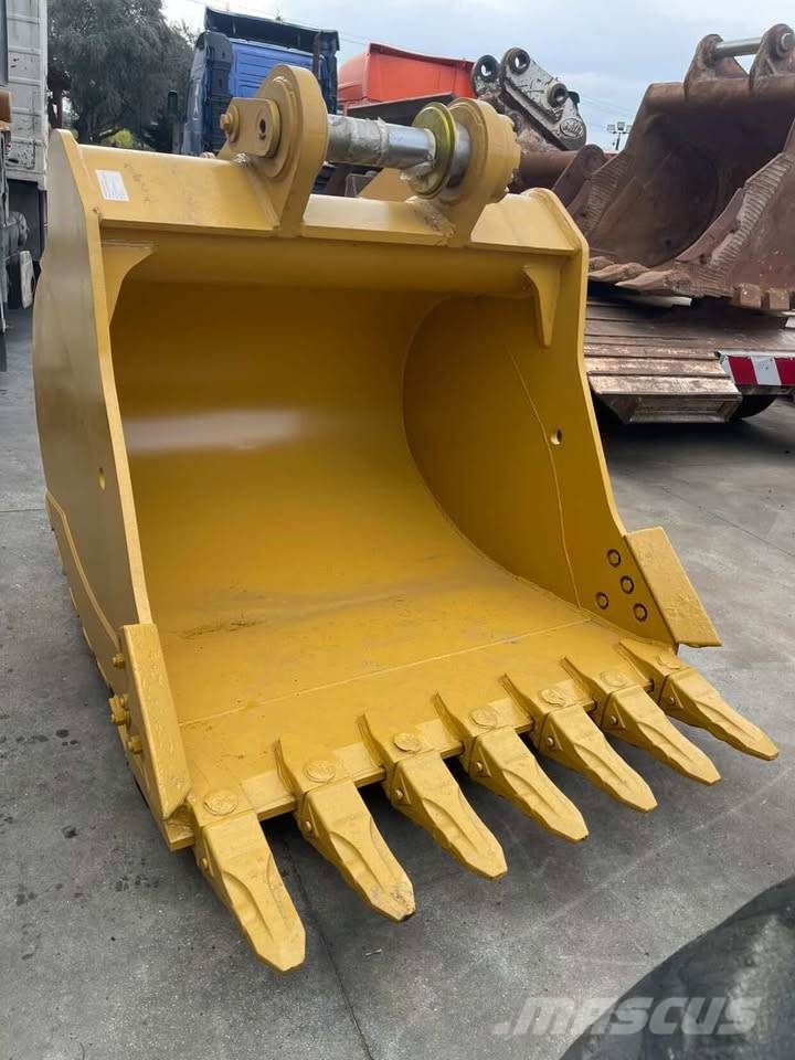 CAT 352-349E Kolesni nakladalci