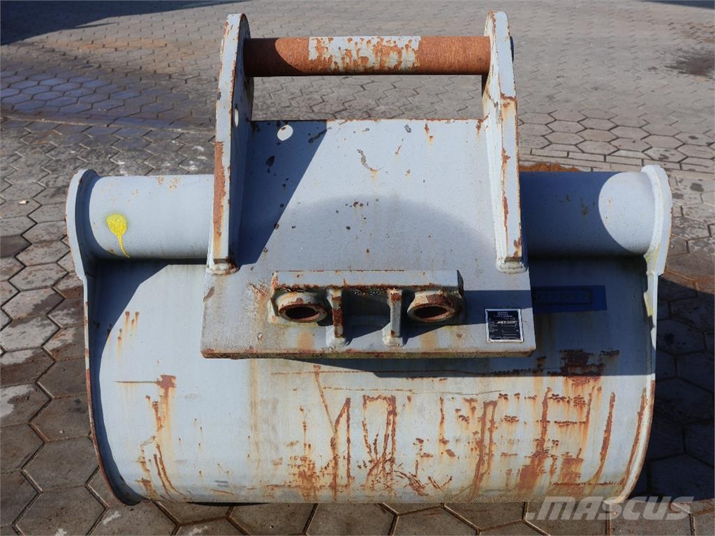  UNIVERSALLÖFFEL 1300 MM 1 Excavator