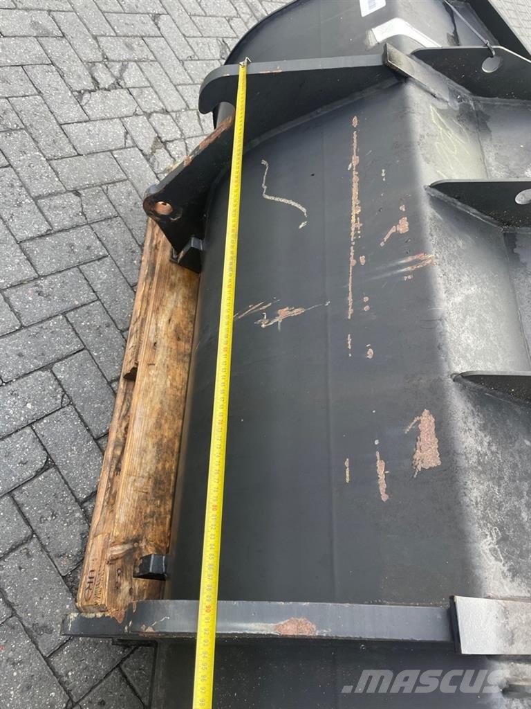Volvo L30 - Bucket/Schaufel/Dichte bak - 1,7 mtr Žlice