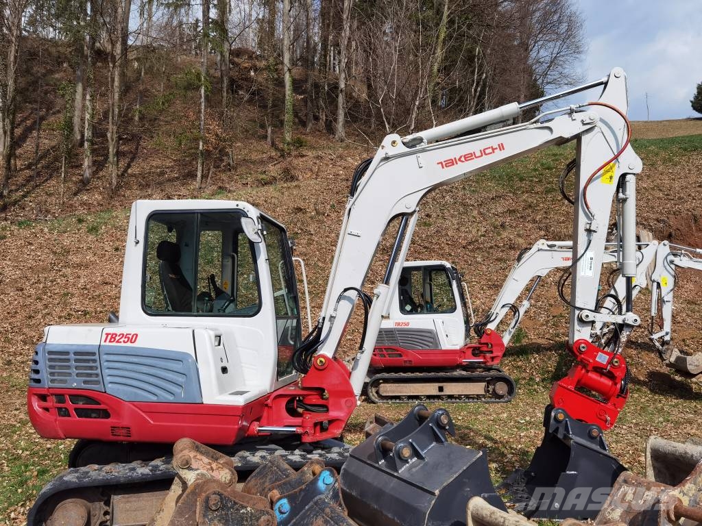 Takeuchi TB 250 Minigraafmachines < 7t