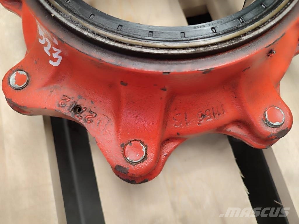  Hub reduction 19042 Axle shaft 141315 Hub 11156 26 轴