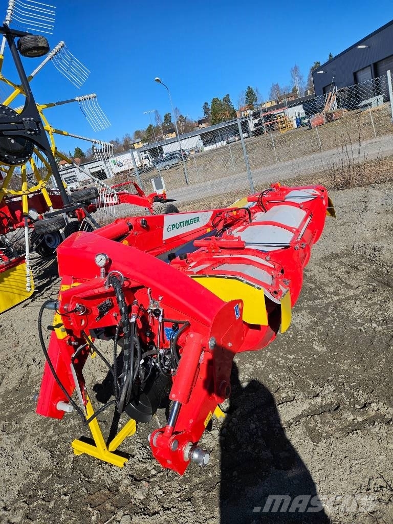 Pöttinger NovaCat 352 CF Faucheuse