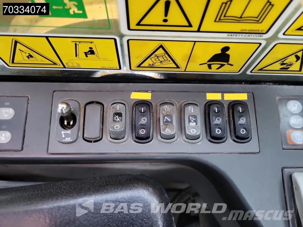 CAT 330 F L GPS - Tiltrotator حفارات زحافة