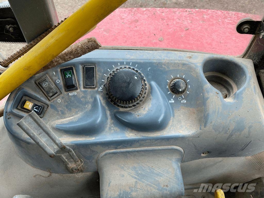 McCormick CX 105 Tractors