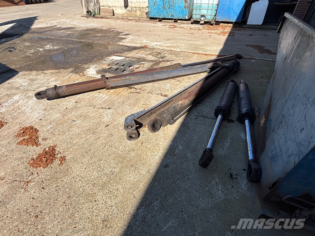 Volvo L 180 E Carregadeiras Knuckleboom