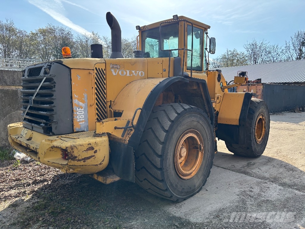 Volvo L 180 E Carregadeiras Knuckleboom
