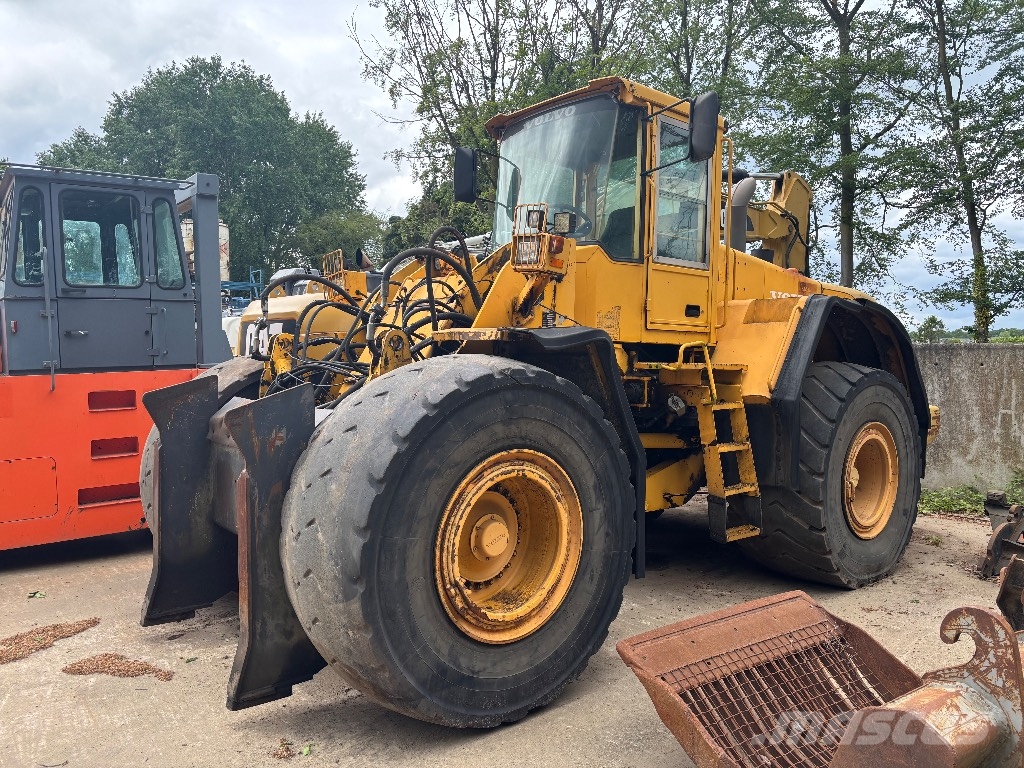 Volvo L 180 E Carregadeiras Knuckleboom