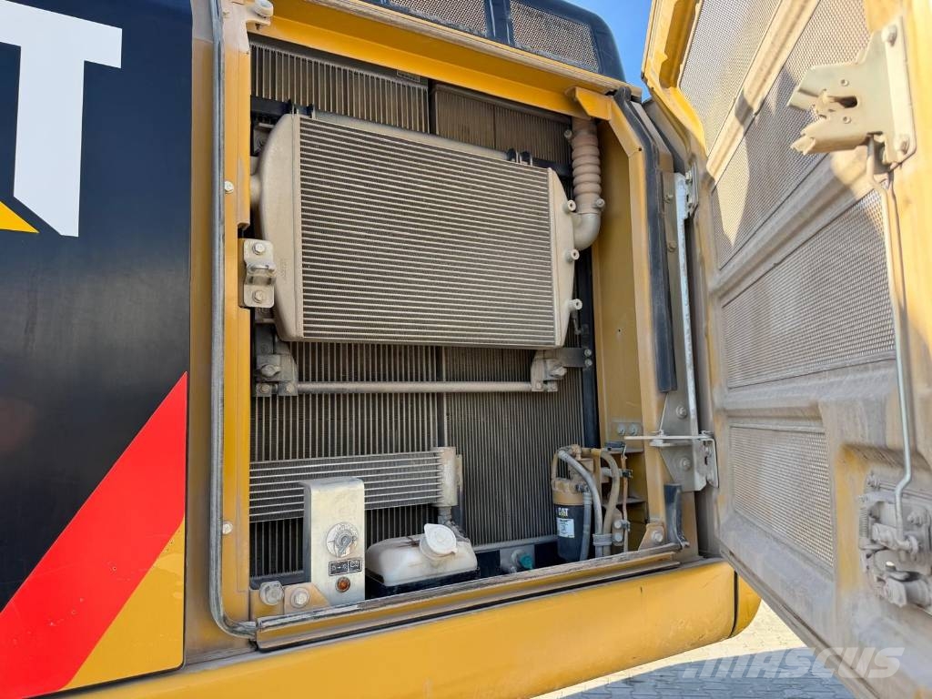 CAT 326 F L Bagri goseničarji
