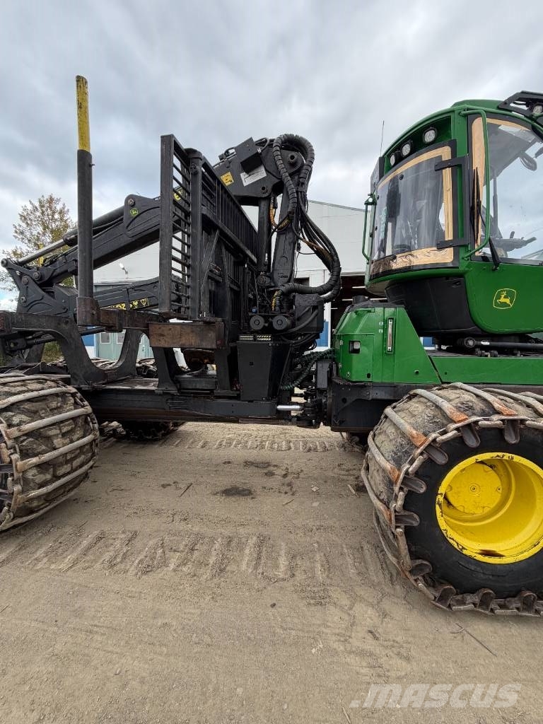 John Deere 1510 G Forwarders