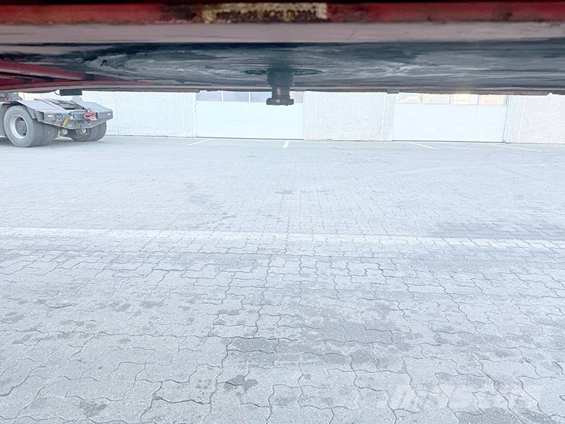 Kel-Berg 3 axle Curtainsider / Planenauflieger Curtainsider semi-trailers