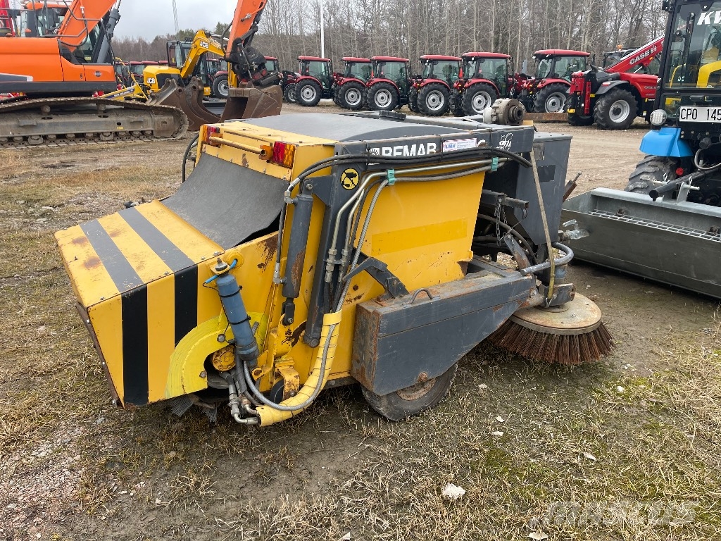 Bemab Geting hyd.driven Sweepers