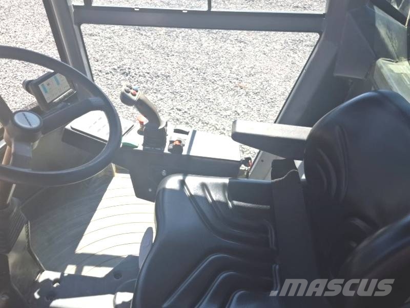 Dynapac CA 4000 D Trilrolwalsen