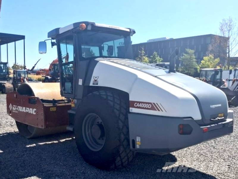 Dynapac CA 4000 D Trilrolwalsen