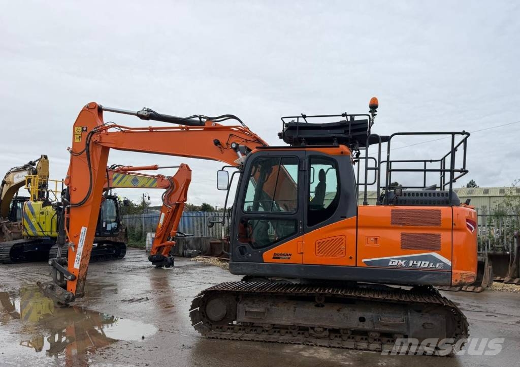 Doosan DX 140 LC Crawler excavators