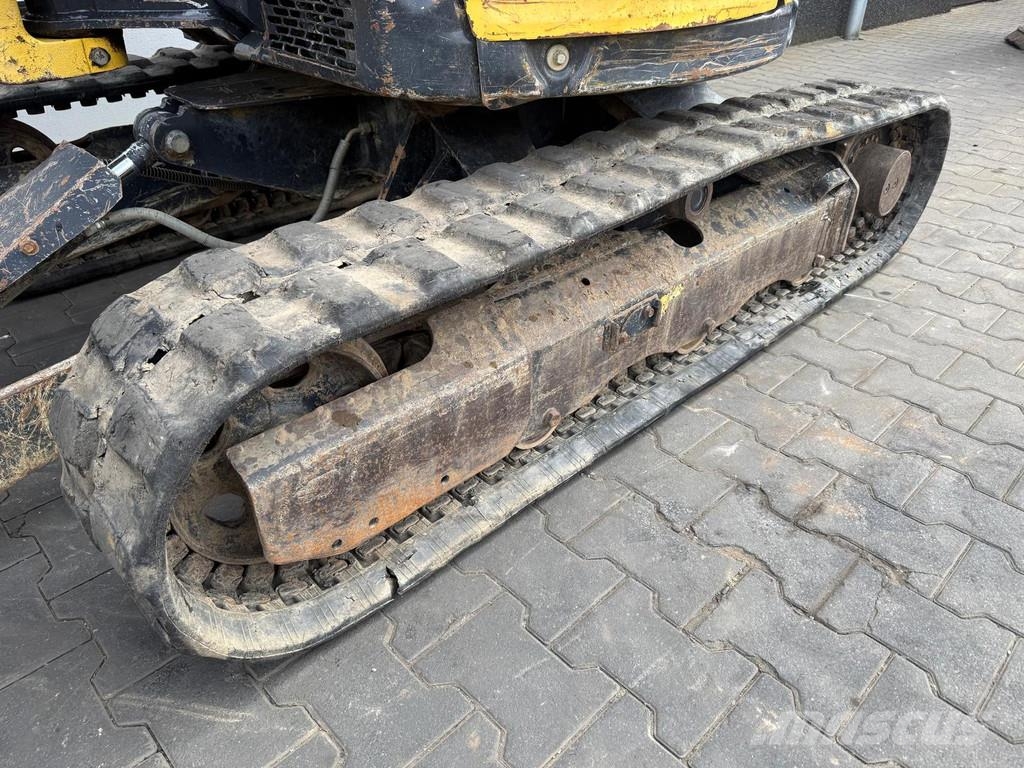 Yanmar Vio25-6 Мини екскаватори < 7 т