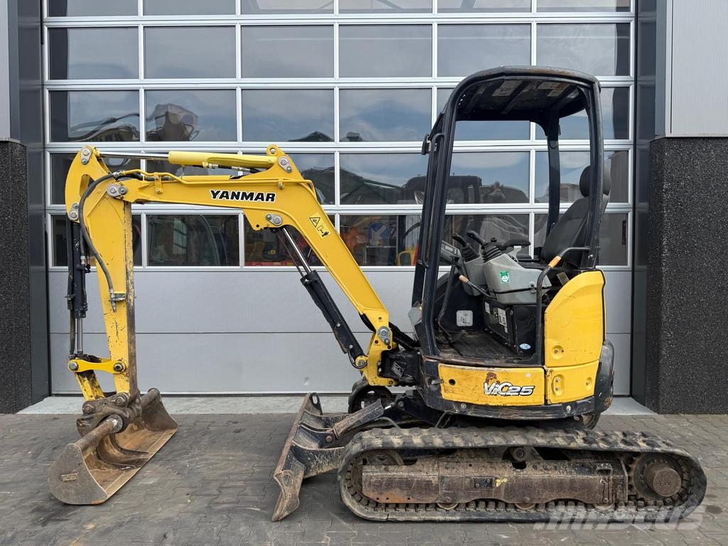 Yanmar Vio25-6 Мини екскаватори < 7 т