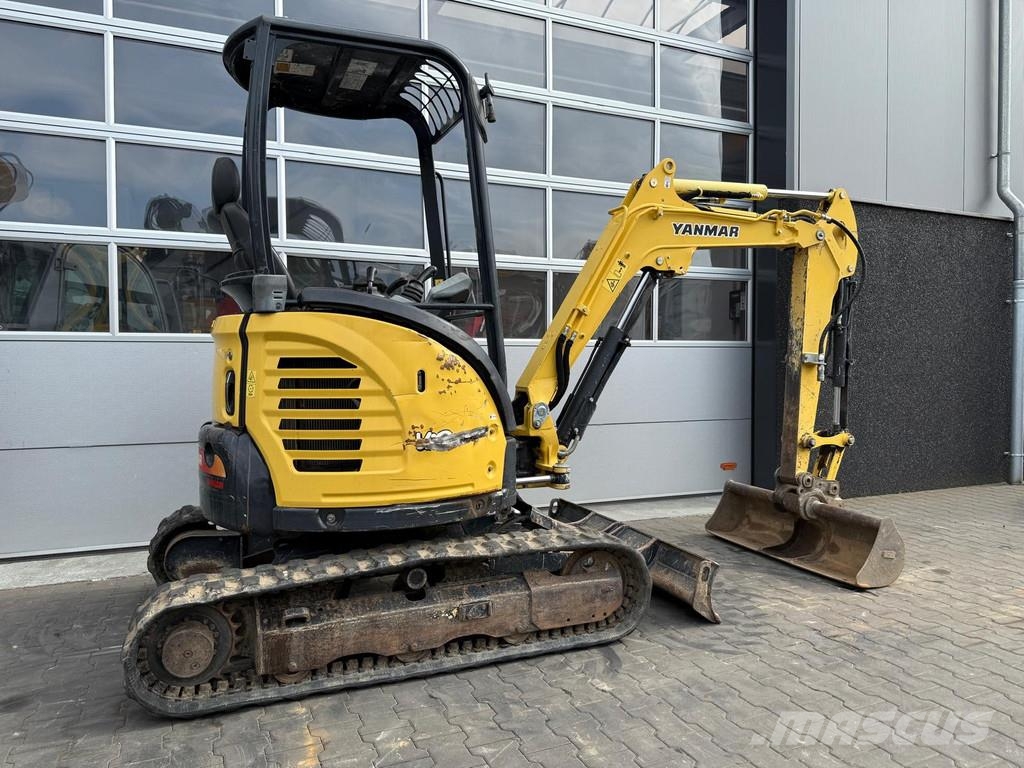 Yanmar Vio25-6 Мини екскаватори < 7 т