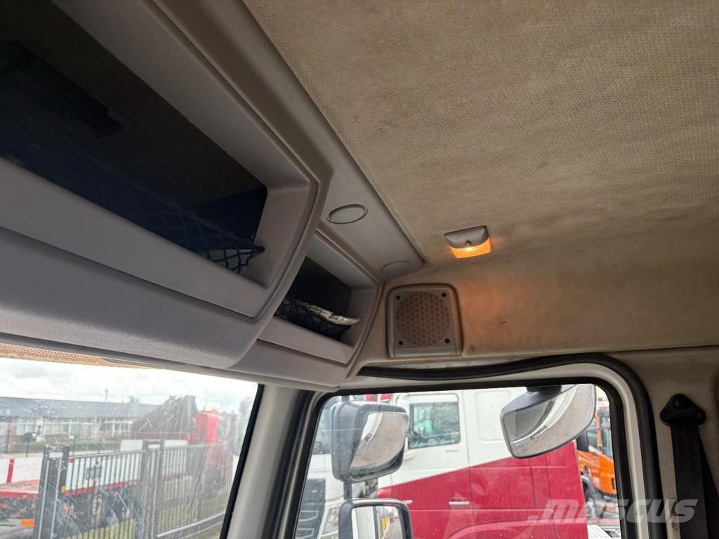 Volvo FL 12,240 + Leaf Suspension + Load Lift 2.5t + Low Kofferaufbau