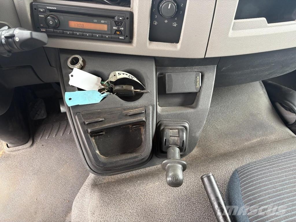 Volvo FL 12,240 + Leaf Suspension + Load Lift 2.5t + Low Kofferaufbau