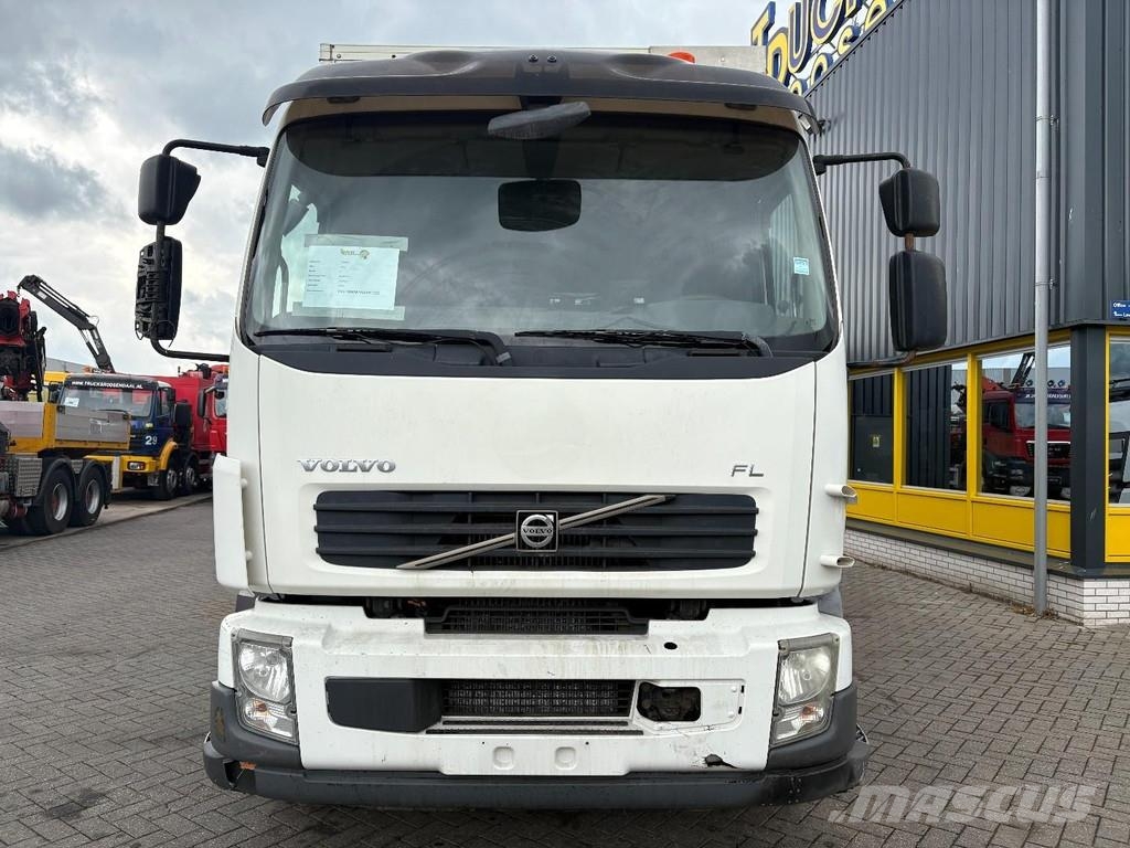Volvo FL 12,240 + Leaf Suspension + Load Lift 2.5t + Low Kofferaufbau