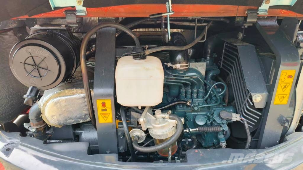 Kubota U 55-4 Мини-экскаваторы