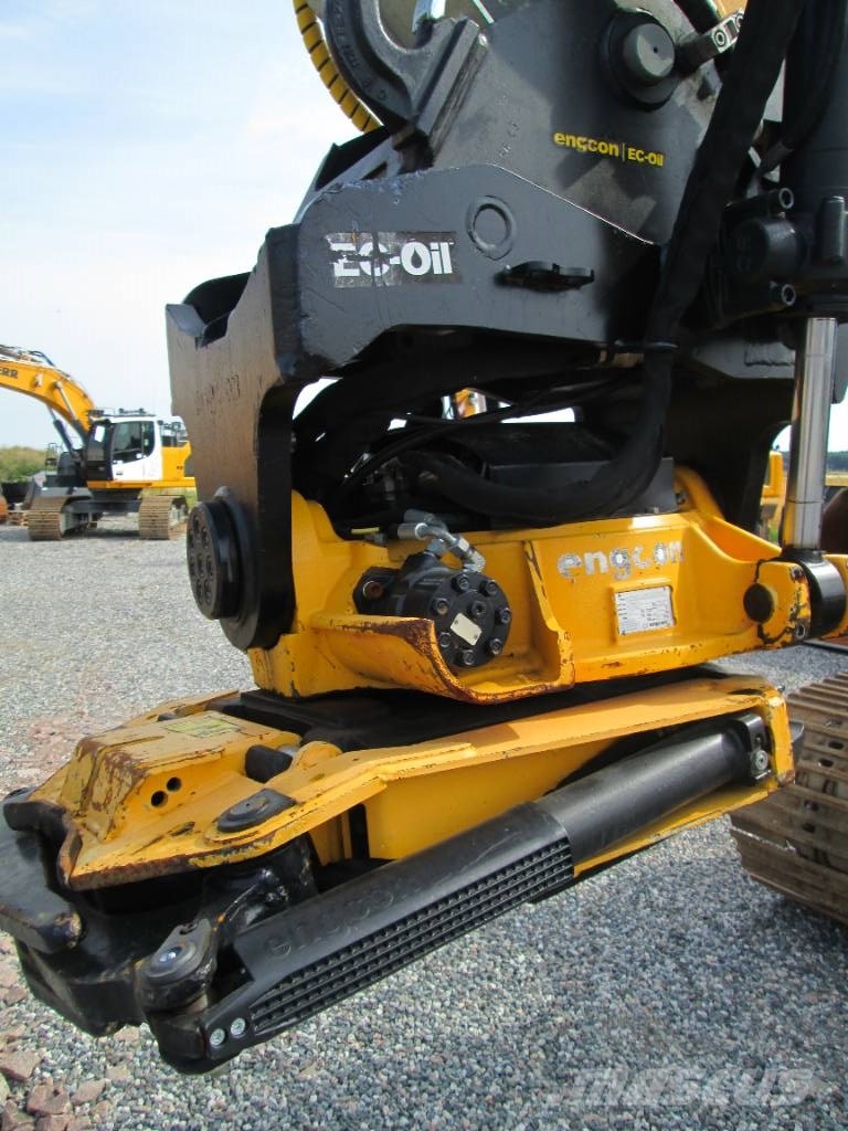 Liebherr R924 G8 Raupenbagger