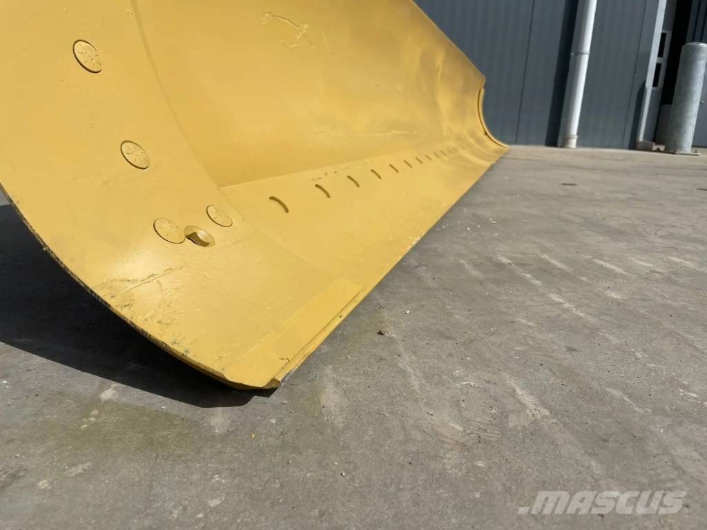 CAT 12G Moldboard Greyder biçaklari