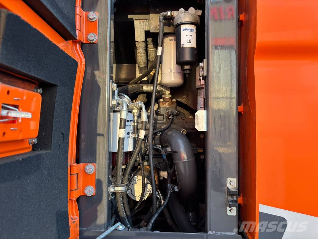 Doosan DX 165 W-5 / 3D, Engcon, Rasvari, 6 Lisälaitetta Колесни екскаватори