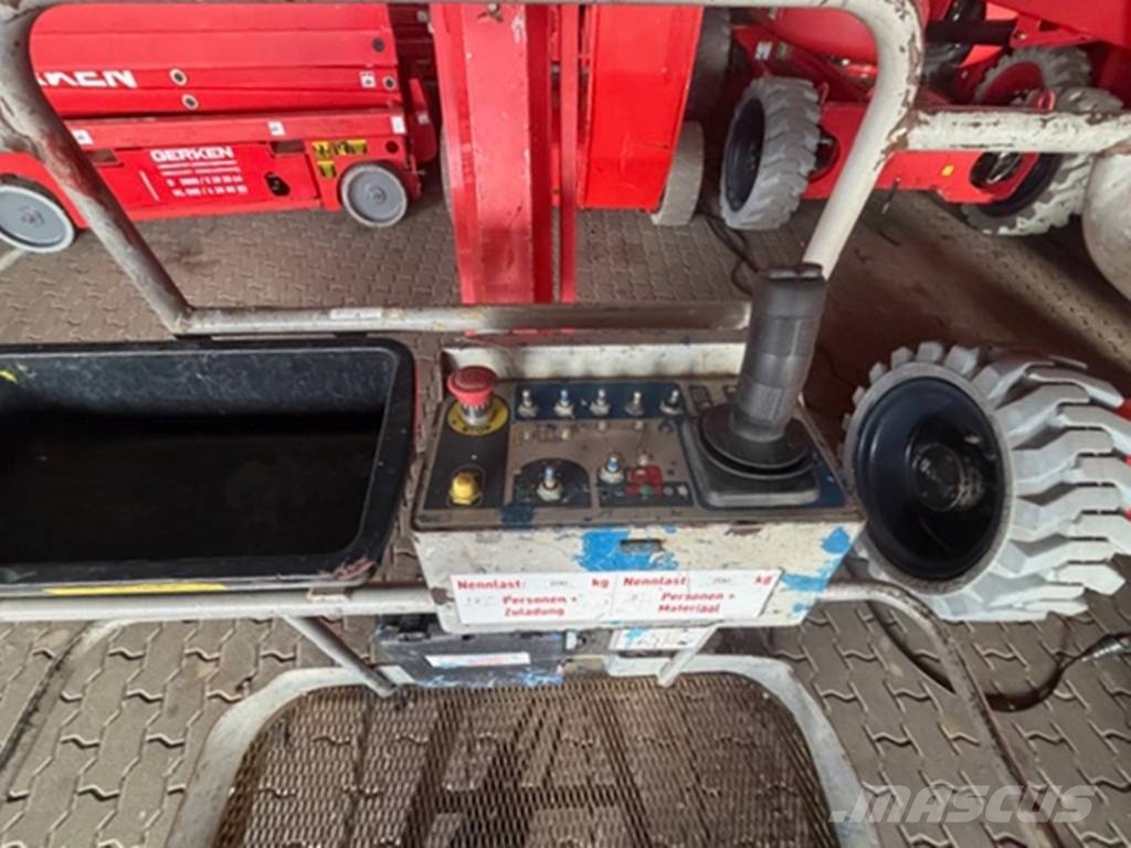 Manitou 150 AET JC Kĺbové plošiny