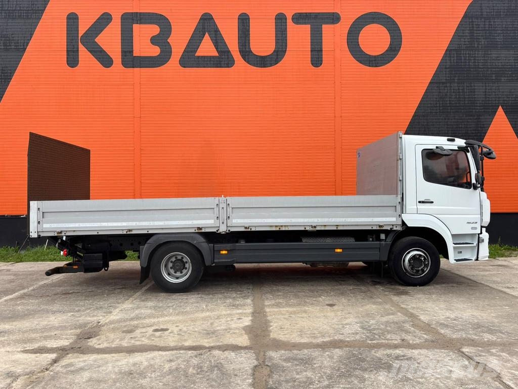 Mercedes-Benz 1523 4x2 LOW MILEAGE ! Грузовики-платформы/боковая разгрузка