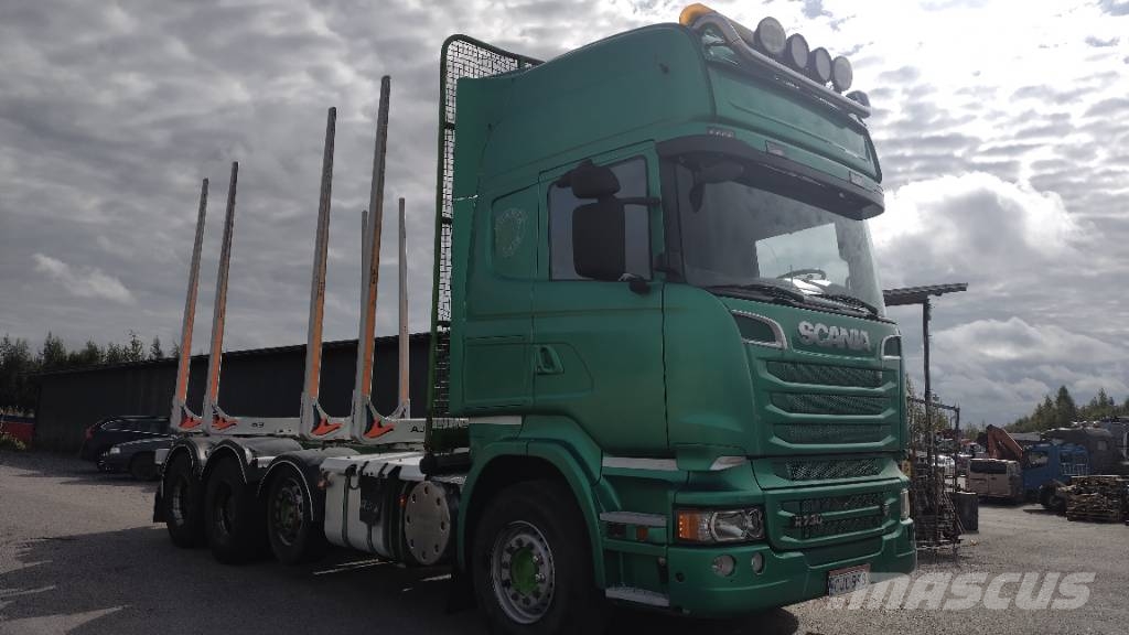 Scania R730 8x4 rautajouset, puuvarustus EURO 5 Transporte de madera
