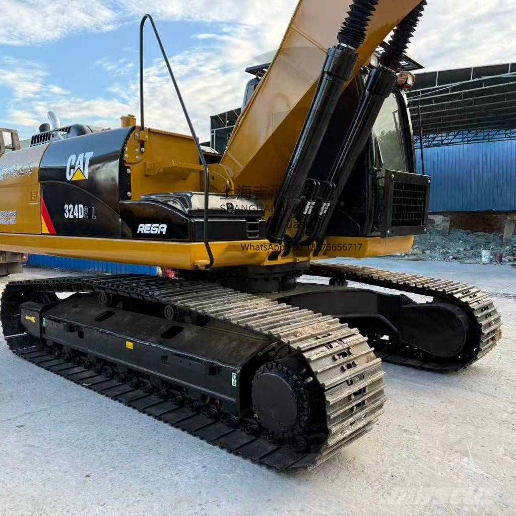 CAT 324 D 대형 굴삭기 29톤 이상
