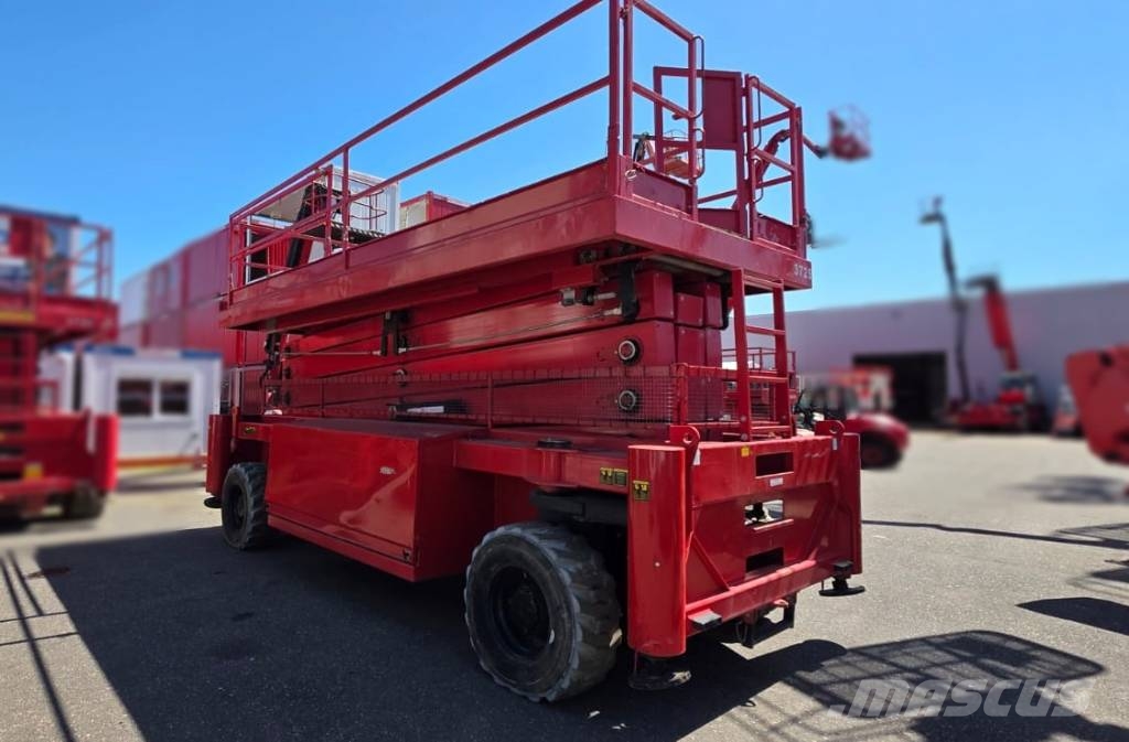 Holland Lift Combistar M-250HYL25 4WD/P/N Škaraste platforme