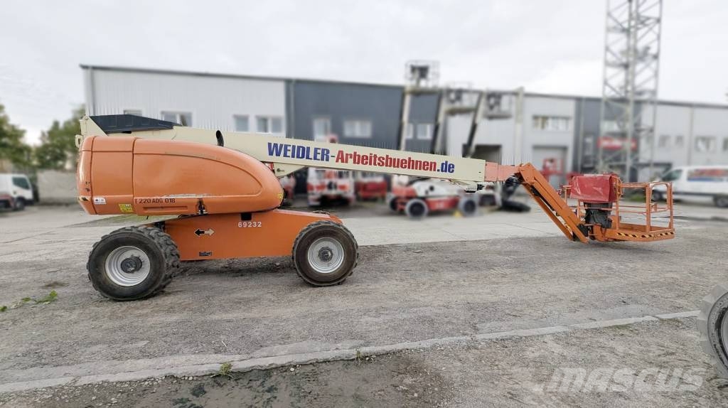 JLG 660 SJ Teleskooppipuominostimet