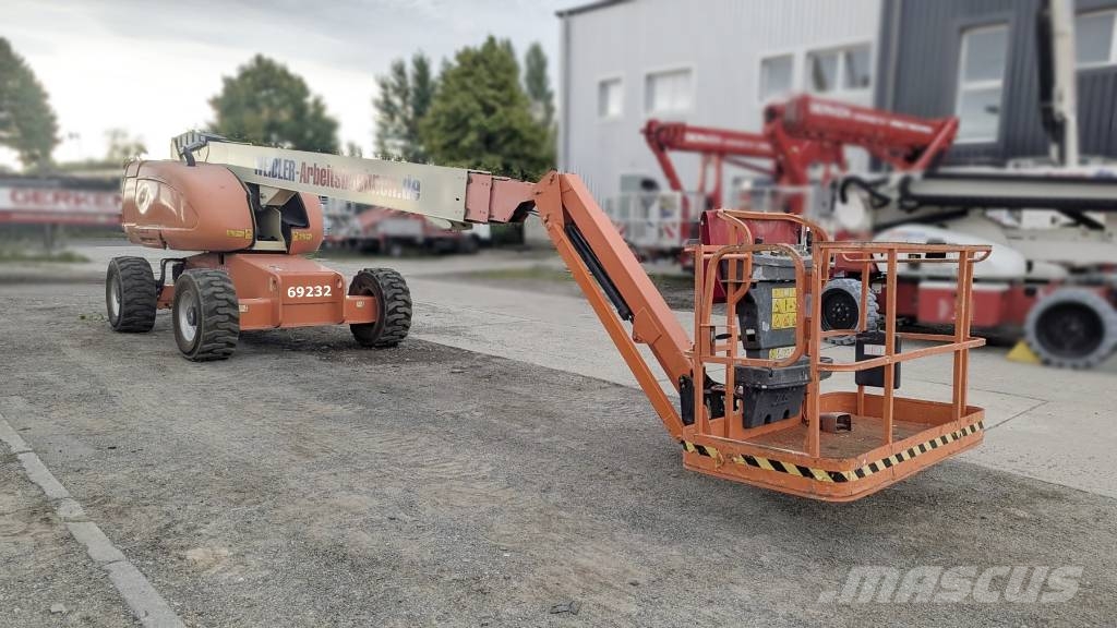 JLG 660 SJ Teleskooppipuominostimet