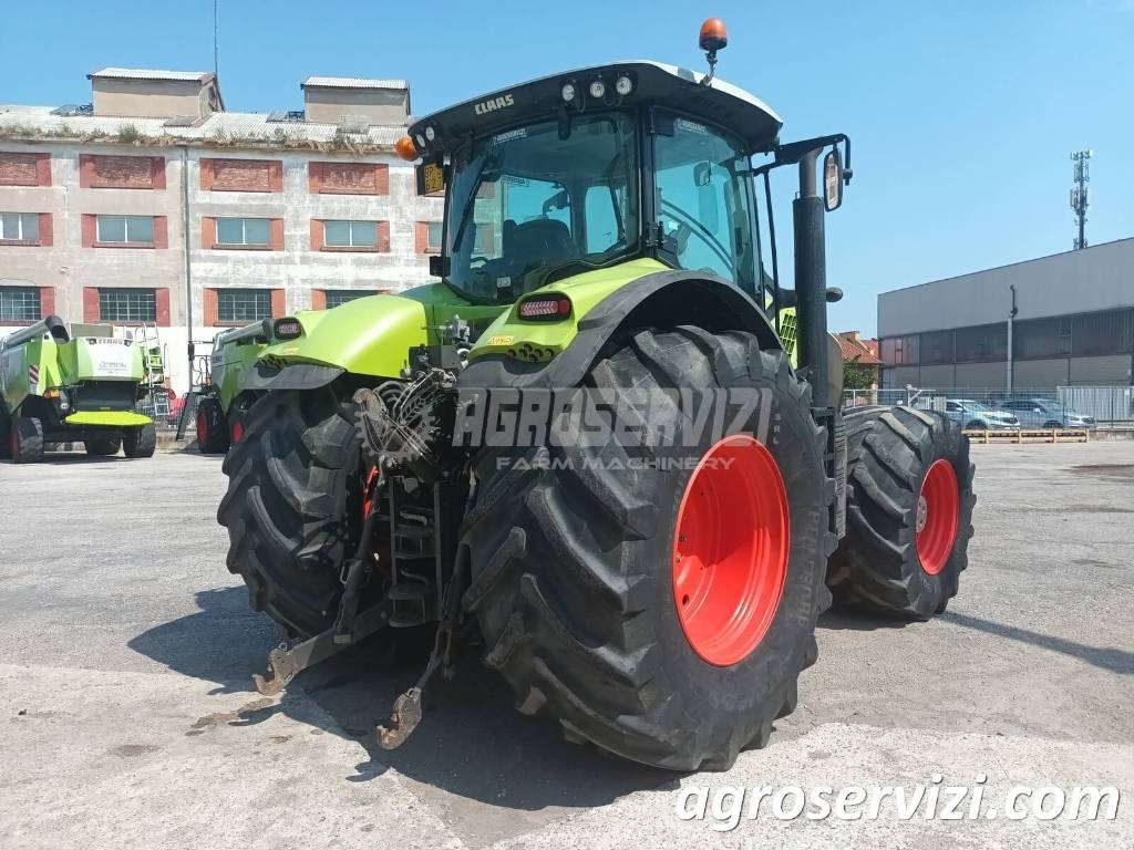 CLAAS Axion 850 Cmatic Tractores