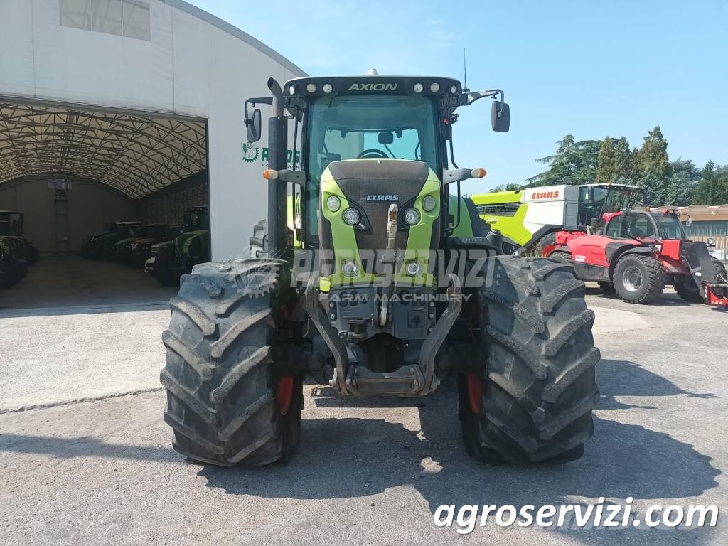 CLAAS Axion 850 Cmatic Tractores