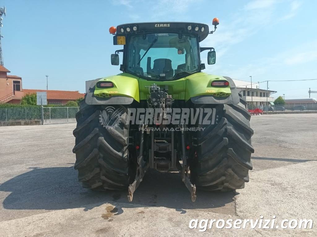 CLAAS Axion 850 Cmatic Tractores