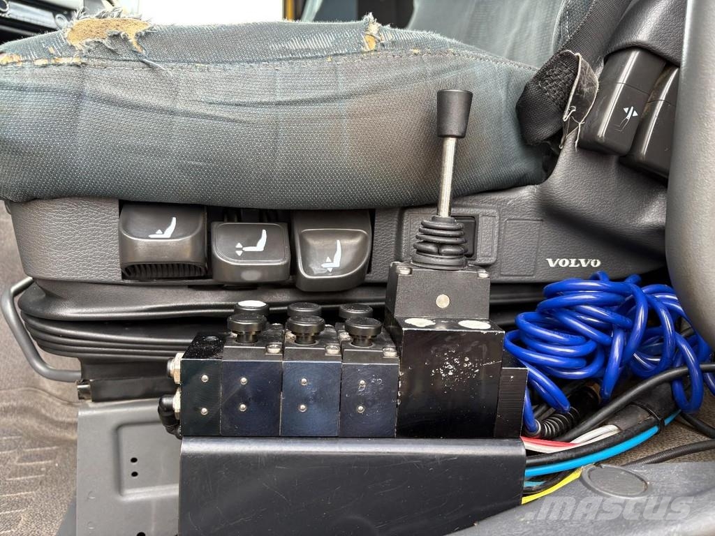 Volvo FM 410 + VDL 20TON + 6X2 STEERING/LIFT + EURO 5 Camion con gancio di sollevamento