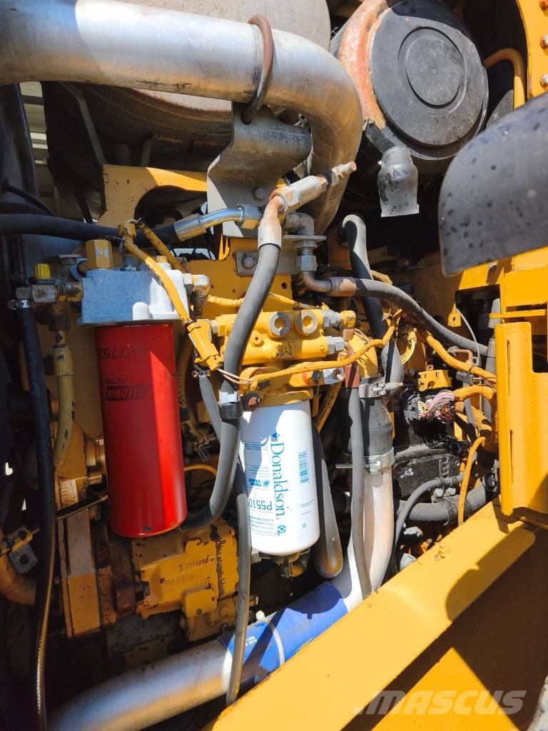 CAT 962 H Kolesni nakladalci