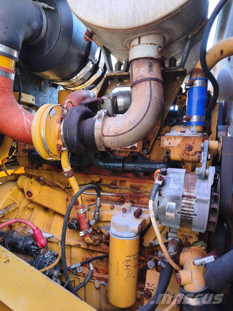 CAT 962 H Kolesni nakladalci