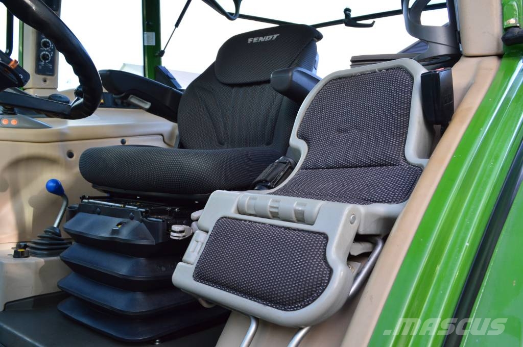 Fendt 211S Vario 트랙터