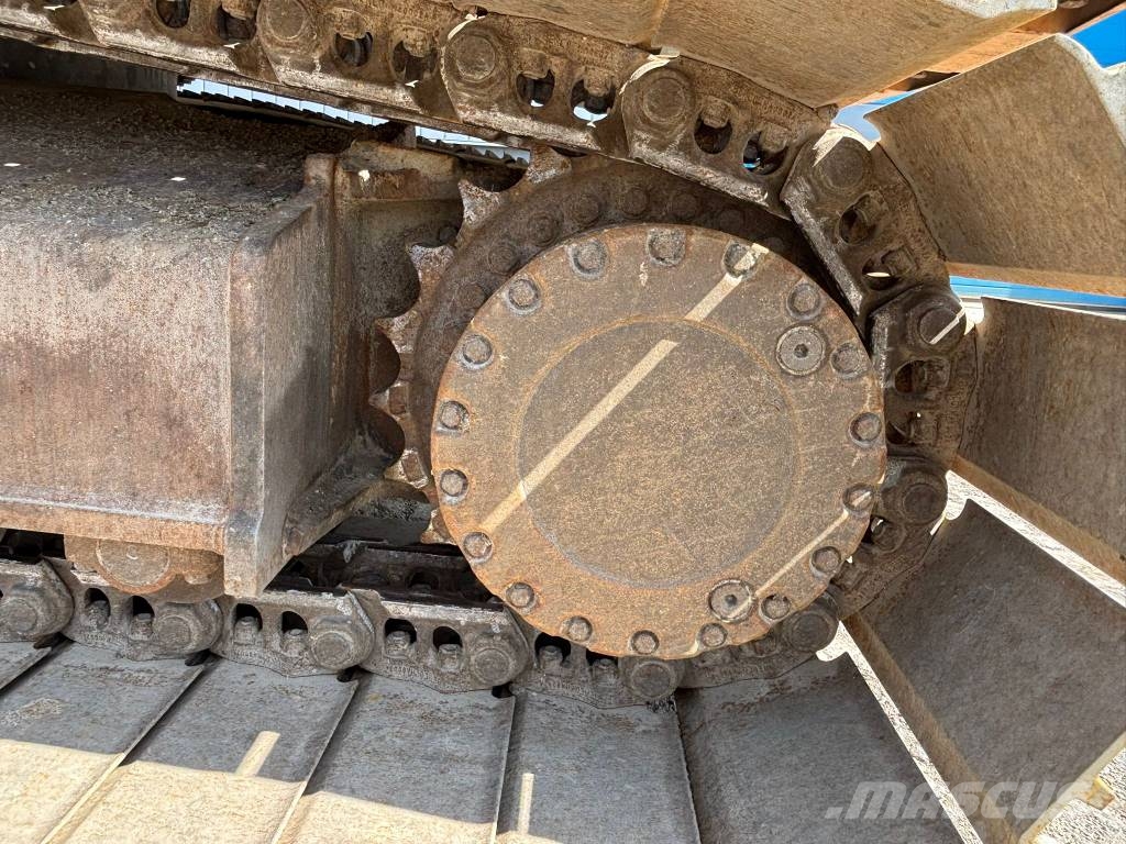 CASE CX 300 D Excavadoras sobre orugas
