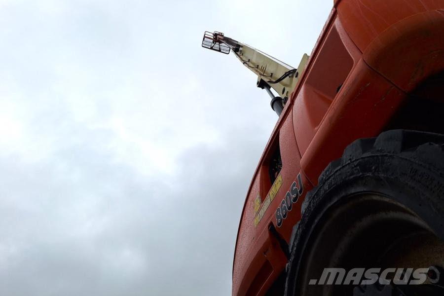 JLG 860SJ Diesel, 4x4 Drive, 28.2m Working Height, 22. Nacele cu brat telescopic