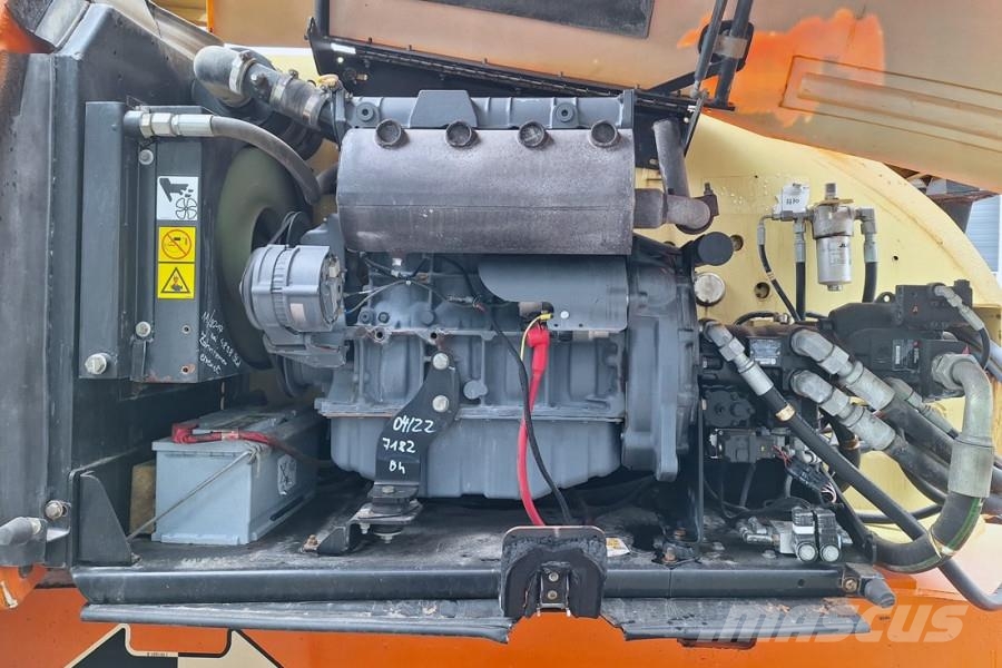 JLG 860SJ Diesel, 4x4 Drive, 28.2m Working Height, 22. Nacele cu brat telescopic