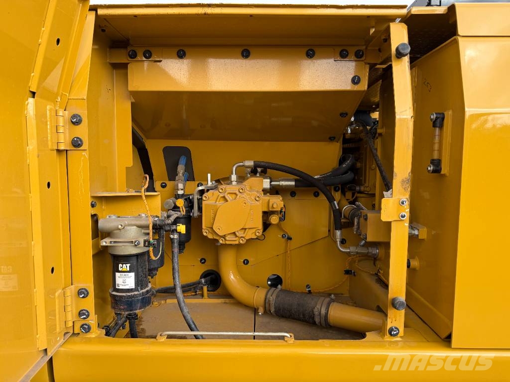 CAT 322 - BRAND NEW / UNUSED 履帶式 挖土機/掘鑿機/挖掘機