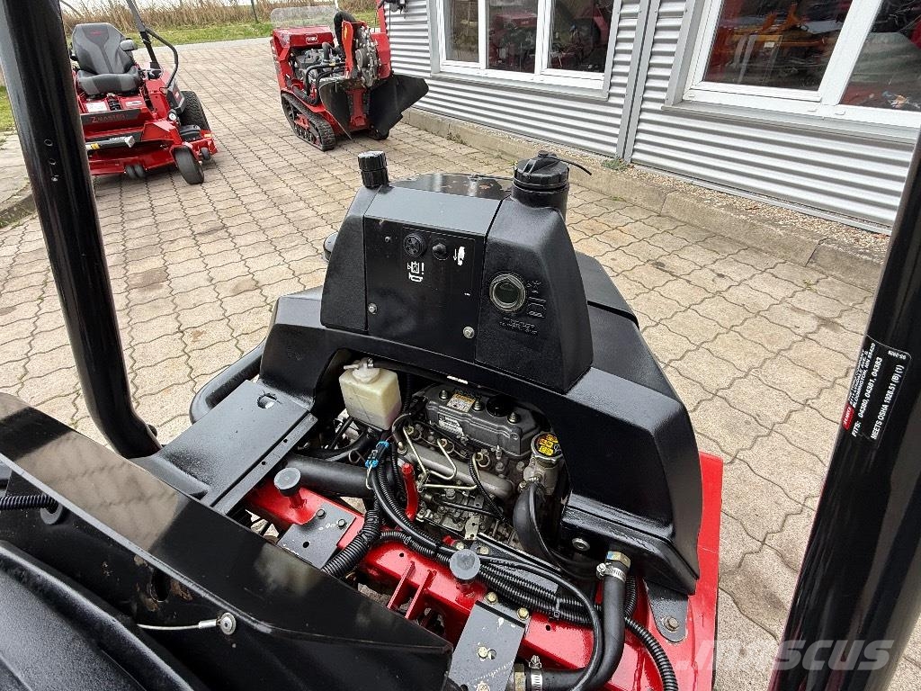 Toro GREENSMASTER 3250D Газонокосилки
