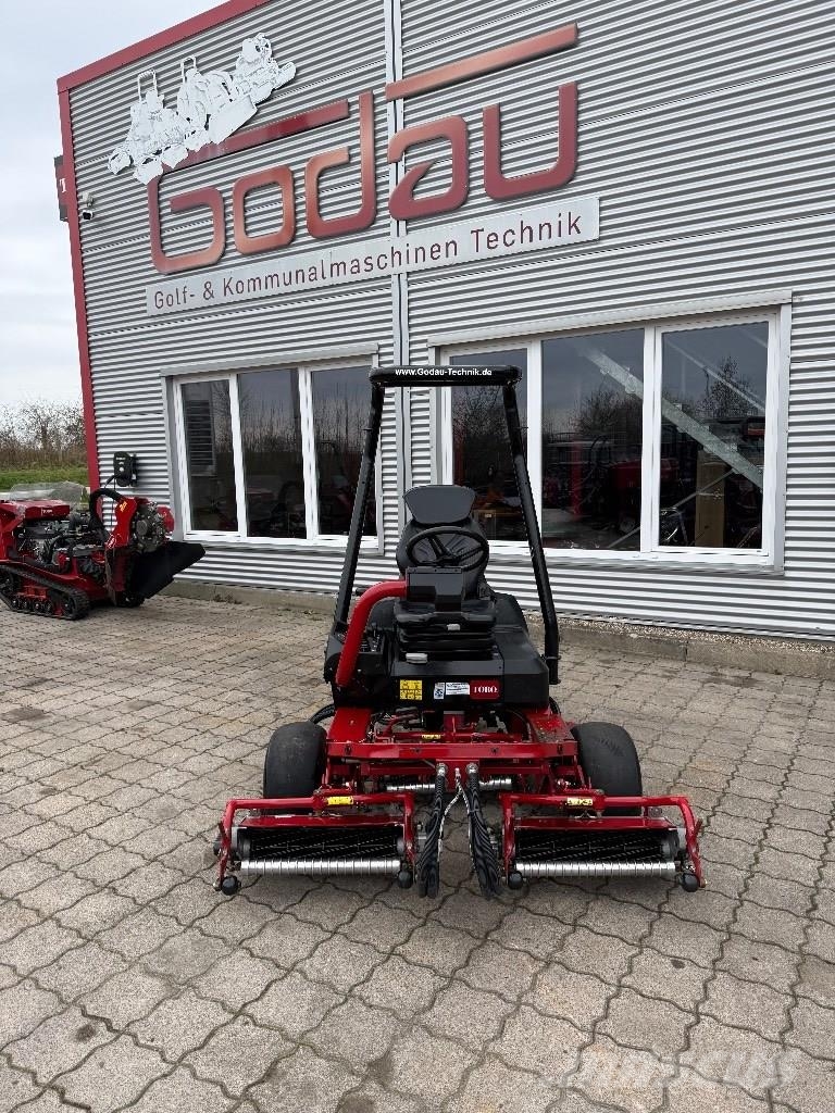 Toro GREENSMASTER 3250D Газонокосилки
