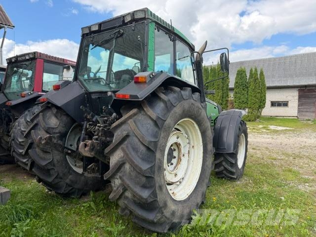 Valtra Valmet 8450 Traktorji